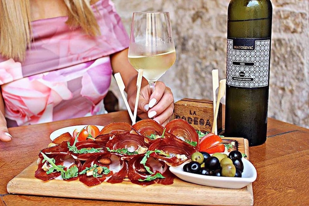 Heritage Palace Varos - MAG Quaint & Elegant Boutique Hotels — Restaurant & bars in Split, Split-Dalmatia