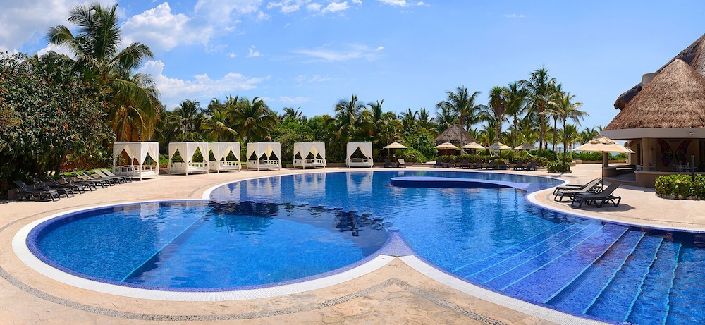Catalonia Playa Maroma – All Inclusive — Swimming pool in Playa del Carmen, Quintana Roo