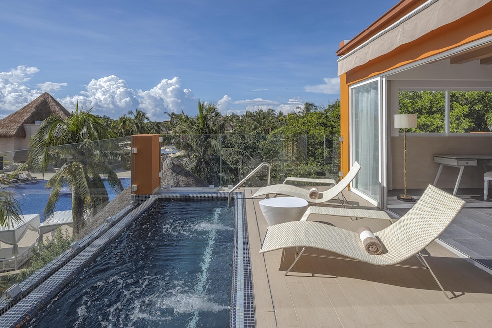 Catalonia Playa Maroma – All Inclusive — Swimming pool in Playa del Carmen, Quintana Roo
