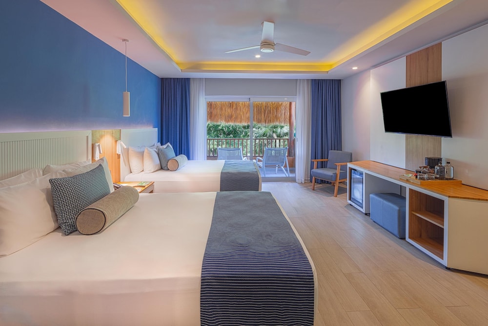 Catalonia Playa Maroma – All Inclusive — Hotel rooms in Playa del Carmen, Quintana Roo