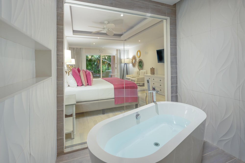 Catalonia Playa Maroma – All Inclusive — Hotel rooms in Playa del Carmen, Quintana Roo