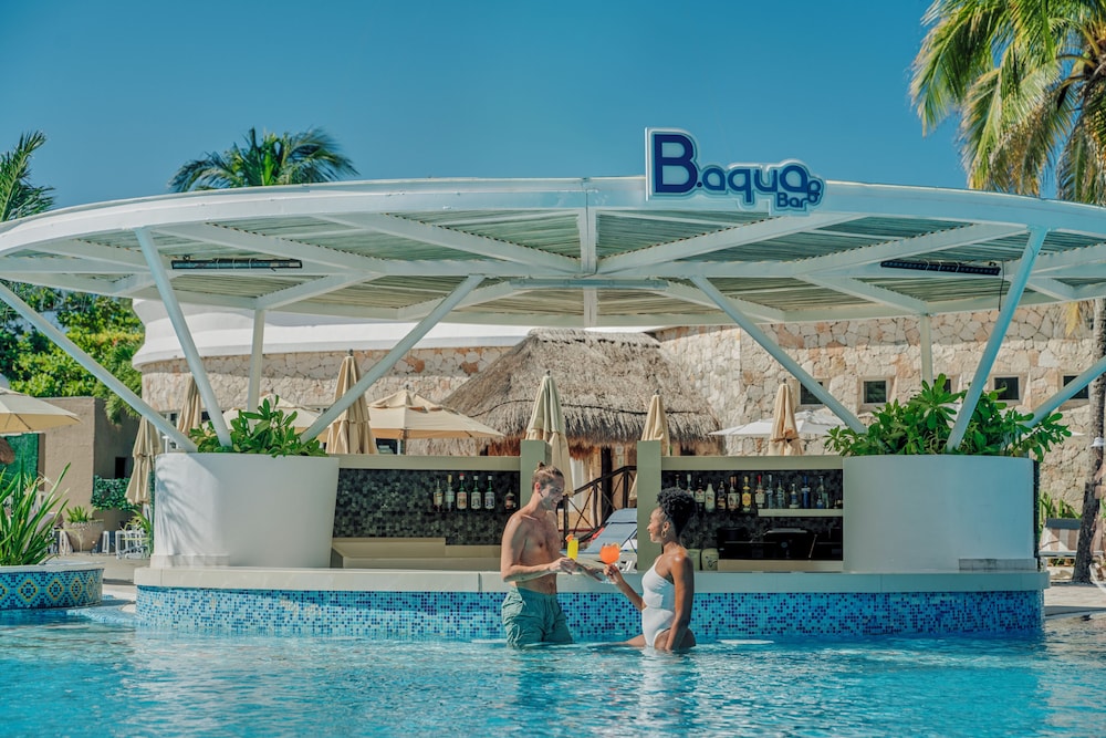 Catalonia Royal Tulum  Adults Only - All Inclusive — Swimming pool in Puerto Aventuras, Quintana Roo