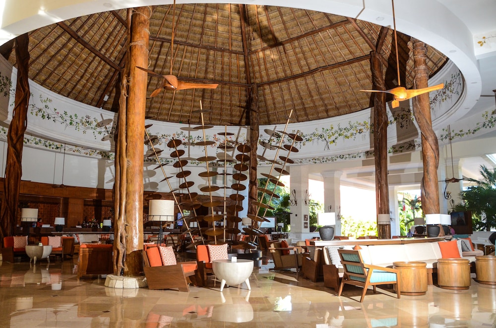 Catalonia Royal Tulum  Adults Only - All Inclusive — Restaurant & bars in Puerto Aventuras, Quintana Roo
