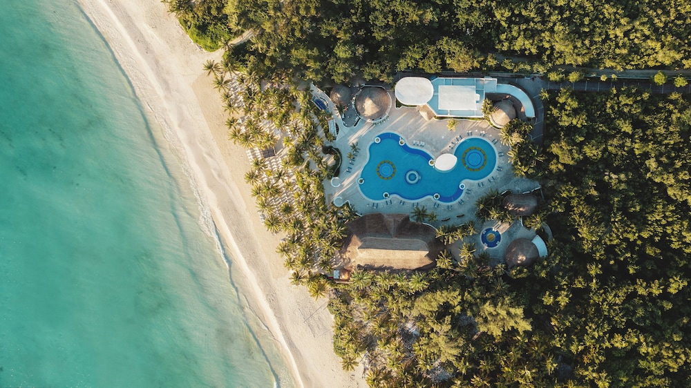 Catalonia Royal Tulum  Adults Only - All Inclusive — Swimming pool in Puerto Aventuras, Quintana Roo
