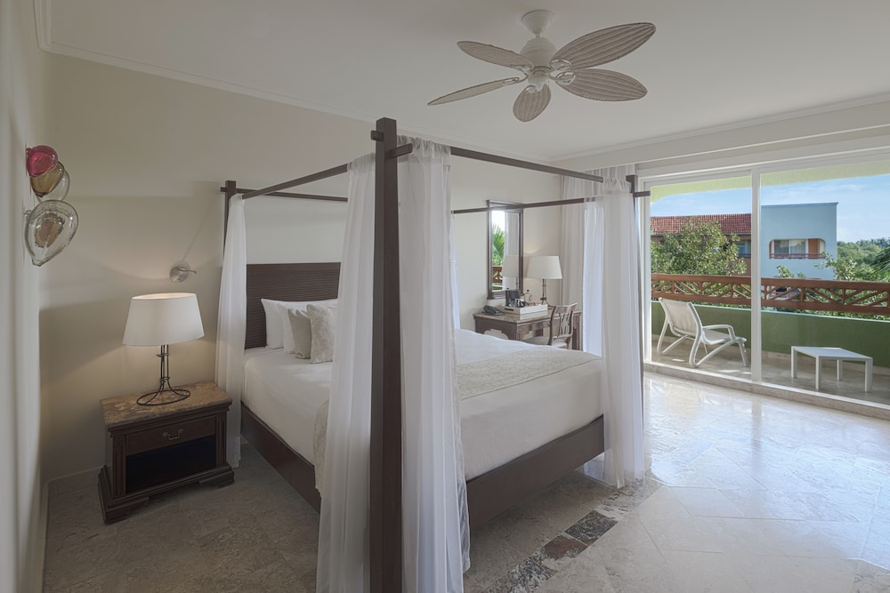 Catalonia Royal Tulum  Adults Only - All Inclusive — Hotel rooms in Puerto Aventuras, Quintana Roo