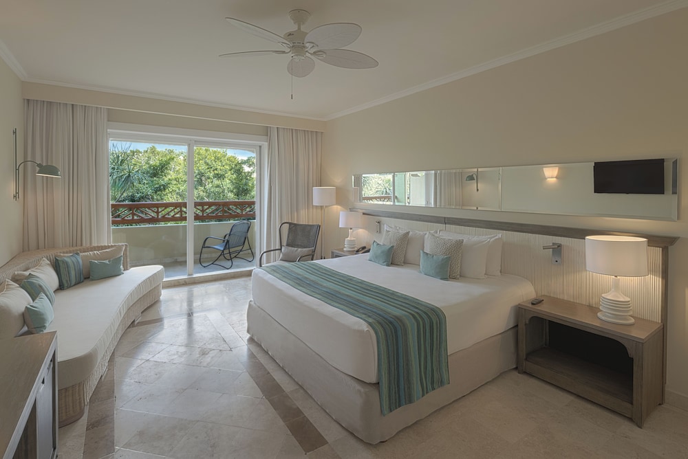 Catalonia Royal Tulum  Adults Only - All Inclusive — Hotel rooms in Puerto Aventuras, Quintana Roo