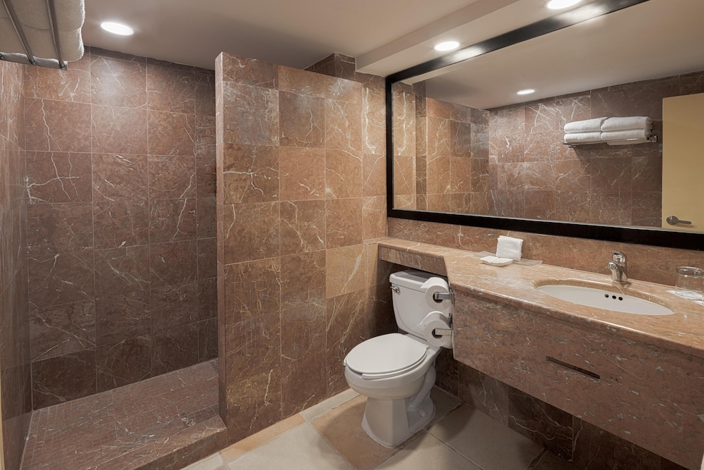 Catalonia Yucatan Beach - All Inclusive — Hotel rooms in Puerto Aventuras, Quintana Roo