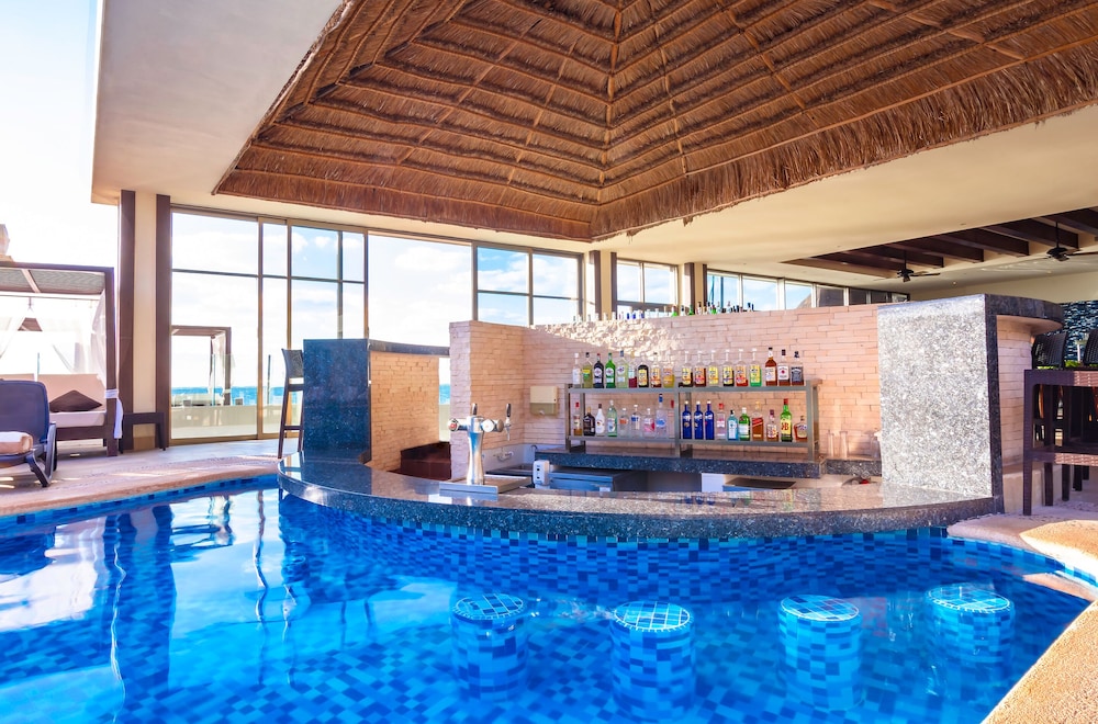 Desire Riviera Maya Resort – All Inclusive, Exclusively for Couples — Swimming pool in Puerto Morelos, Quintana Roo