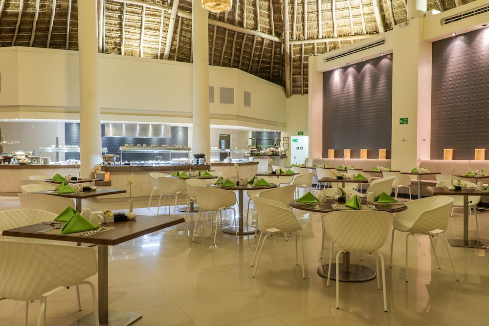 Desire Riviera Maya Resort – All Inclusive, Exclusively for Couples — Restaurant & bars in Puerto Morelos, Quintana Roo