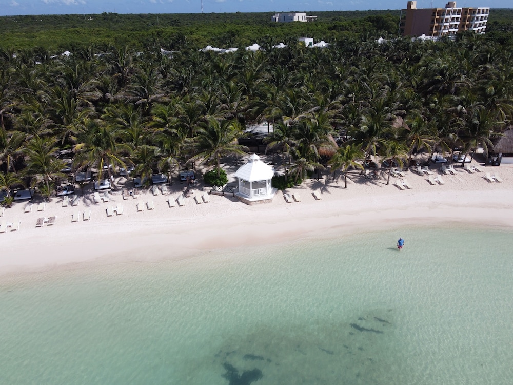 El Dorado Seaside Suites Oceanfront, All & More Inclusive - Adults Only - All inclusive — Beach in Xetna, Quintana Roo