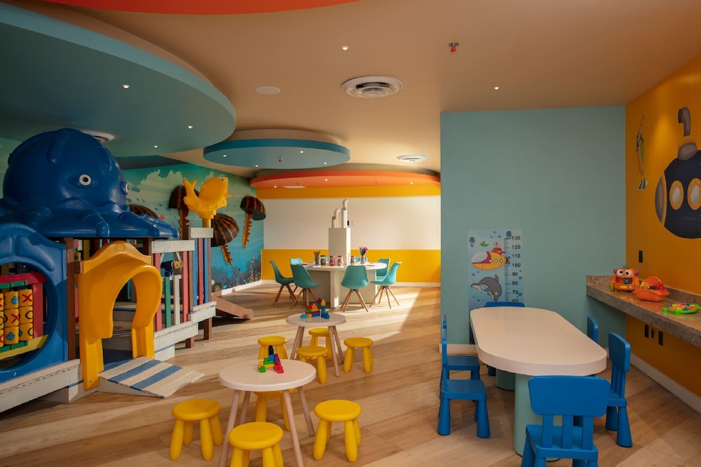Dreams Aventuras Riviera Maya - All Inclusive — Attractions for children in Puerto Aventuras, Quintana Roo