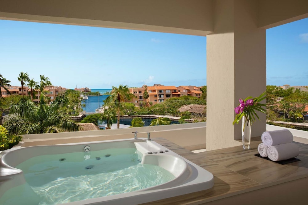 Dreams Aventuras Riviera Maya - All Inclusive — Hotel rooms in Puerto Aventuras, Quintana Roo