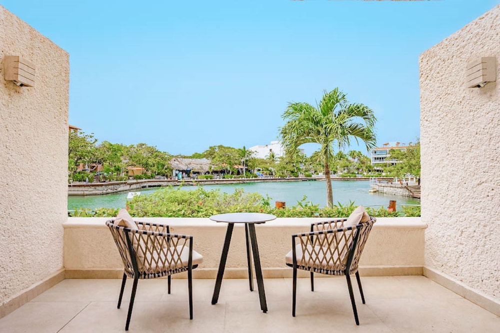 Dreams Aventuras Riviera Maya - All Inclusive — Hotel rooms in Puerto Aventuras, Quintana Roo