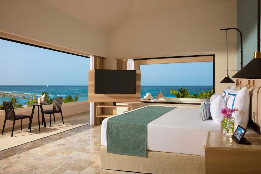Dreams Aventuras Riviera Maya - All Inclusive — Hotel rooms in Puerto Aventuras, Quintana Roo