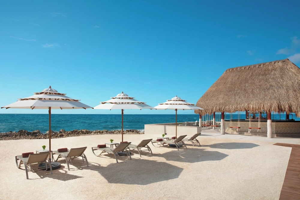 Dreams Aventuras Riviera Maya - All Inclusive — Beach in Puerto Aventuras, Quintana Roo