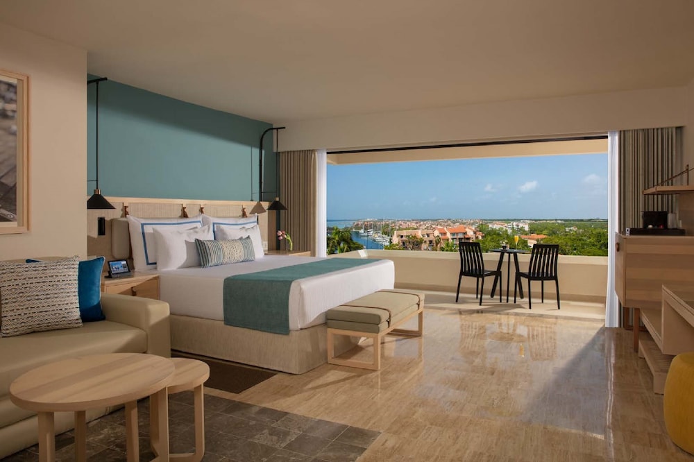 Dreams Aventuras Riviera Maya - All Inclusive — Hotel rooms in Puerto Aventuras, Quintana Roo