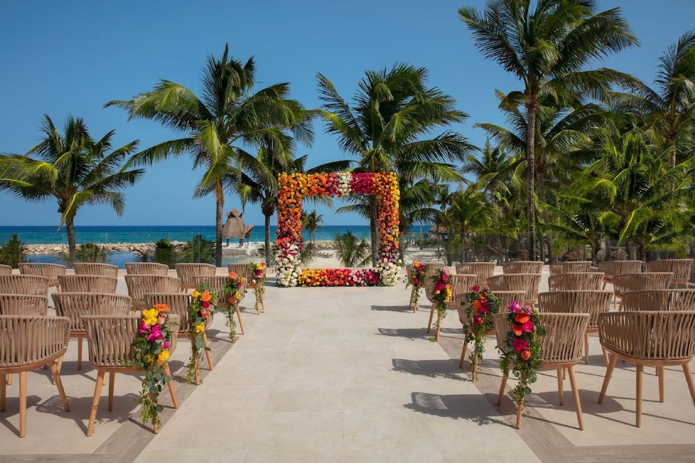 Dreams Aventuras Riviera Maya - All Inclusive — Beach in Puerto Aventuras, Quintana Roo