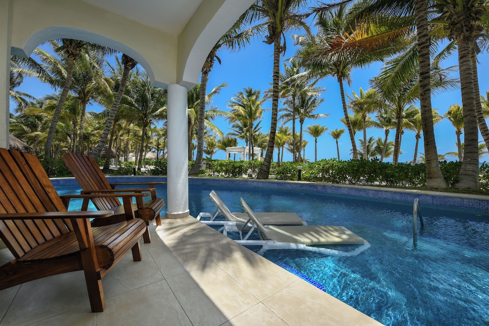 El Dorado Royale, All & More Inclusive Adults Only — Swimming pool in Playa del Carmen, Quintana Roo