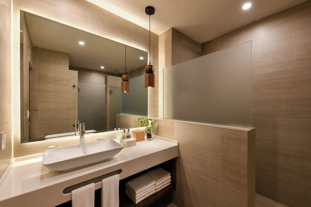 El Dorado Royale, All & More Inclusive Adults Only — Hotel rooms in Playa del Carmen, Quintana Roo