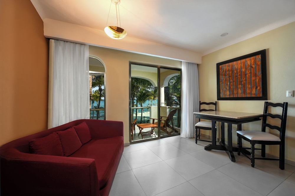 El Dorado Royale, All & More Inclusive Adults Only — Hotel rooms in Playa del Carmen, Quintana Roo