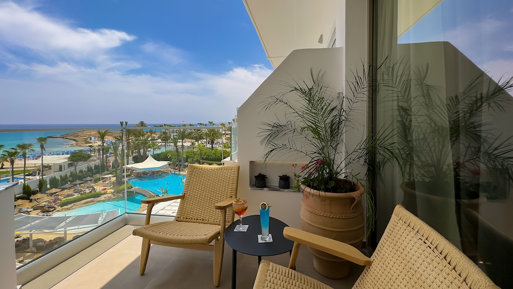 Tasia Maris Beach Hotel and Spa - Adults Only — Hotel rooms in Ayia Napa, Famagusta Region