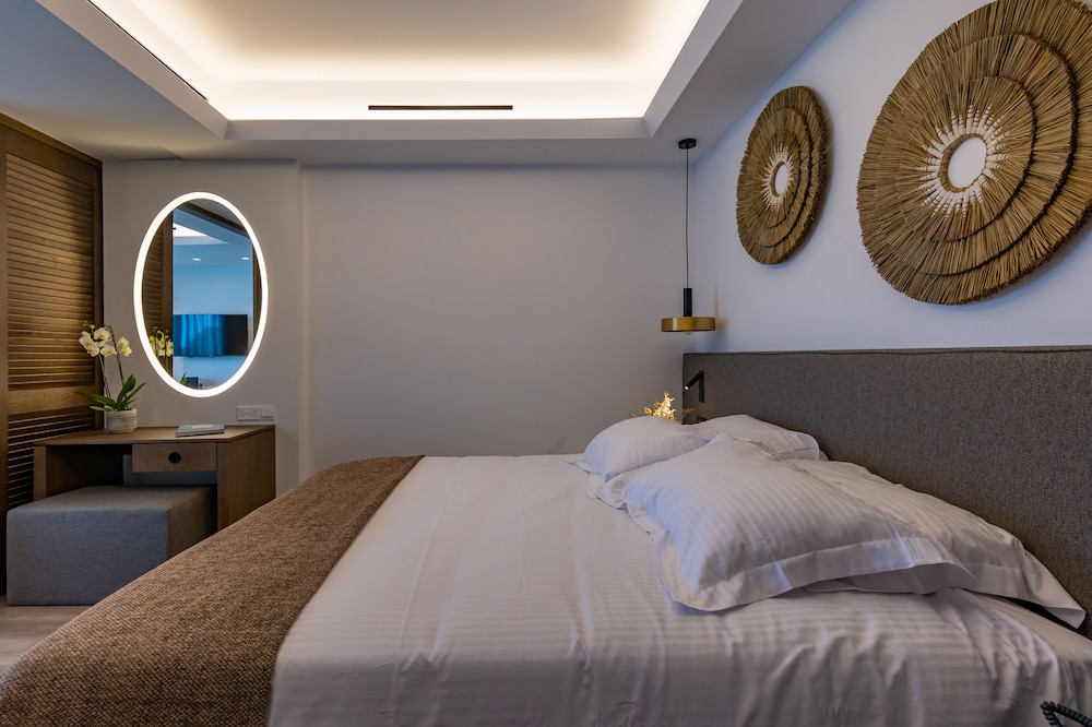 Tasia Maris Beach Hotel and Spa - Adults Only — Hotel rooms in Ayia Napa, Famagusta Region