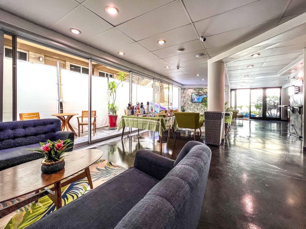Stay Hotel Waikiki — Hotel building in Honolulu, Hawaii