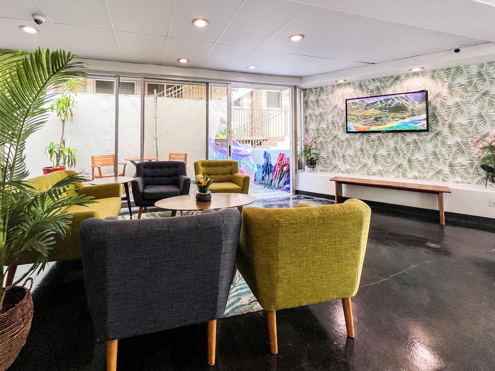 Stay Hotel Waikiki — Hotel building in Honolulu, Hawaii