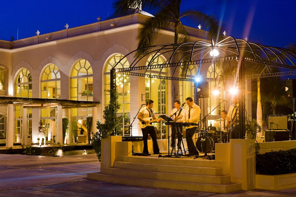 Excellence Riviera Cancun - Adults Only All Inclusive — Hotel building in Puerto Morelos, Quintana Roo