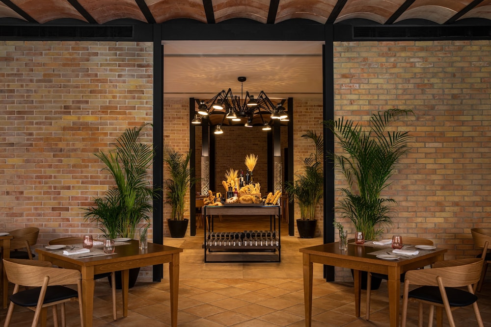 Excellence Riviera Cancun - Adults Only All Inclusive — Restaurant & bars in Puerto Morelos, Quintana Roo
