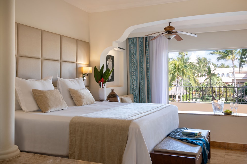 Excellence Riviera Cancun - Adults Only All Inclusive — Hotel rooms in Puerto Morelos, Quintana Roo