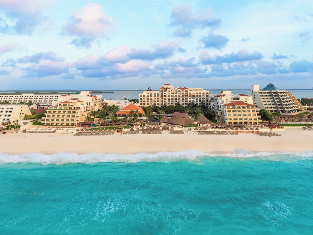Fiesta Americana Condesa Cancun All Inclusive — Beach in Cancun, Quintana Roo