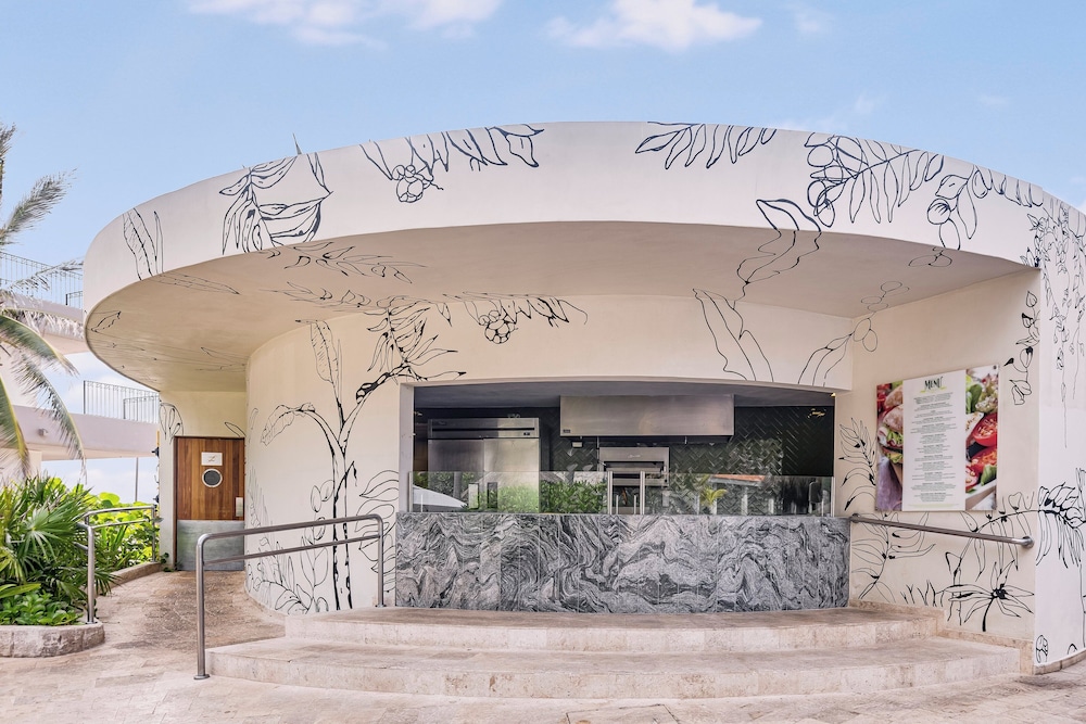 Fiesta Americana Condesa Cancun All Inclusive — Restaurant & bars in Cancun, Quintana Roo