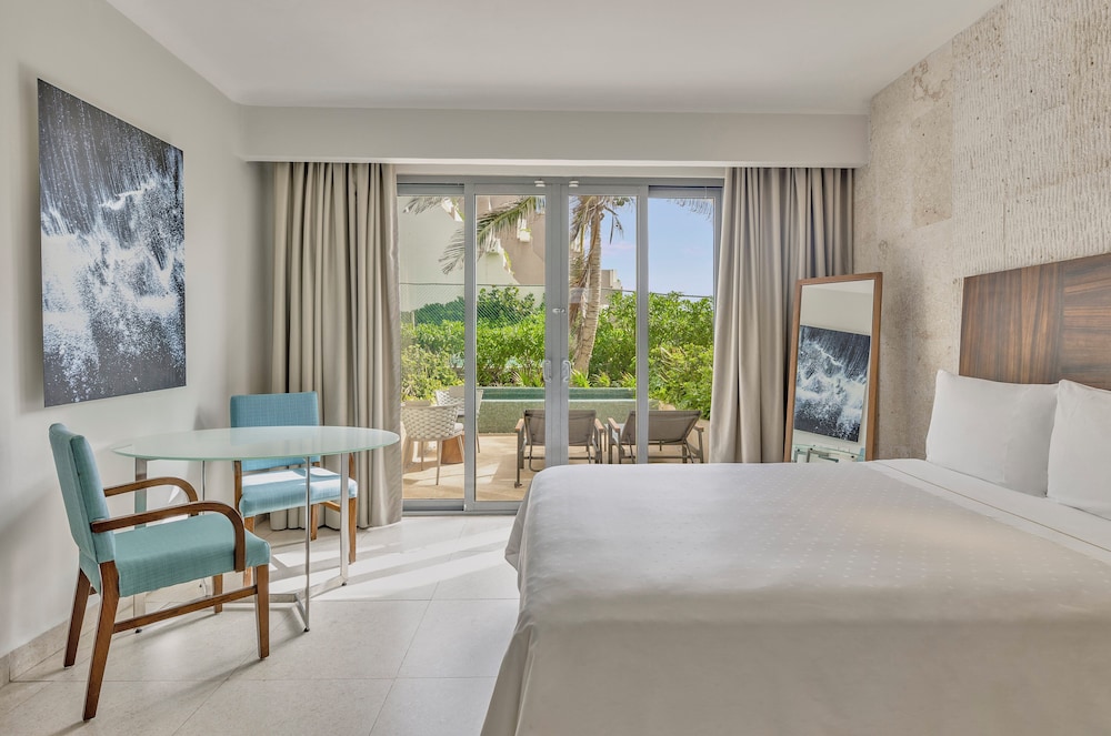 Fiesta Americana Condesa Cancun All Inclusive — Hotel rooms in Cancun, Quintana Roo