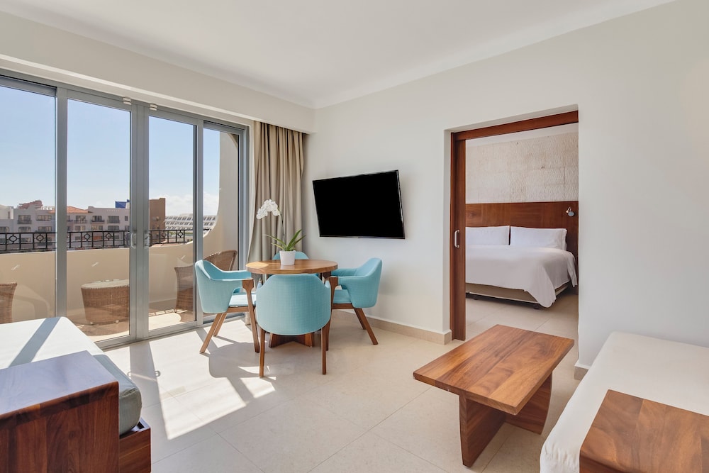Fiesta Americana Condesa Cancun All Inclusive — Hotel rooms in Cancun, Quintana Roo