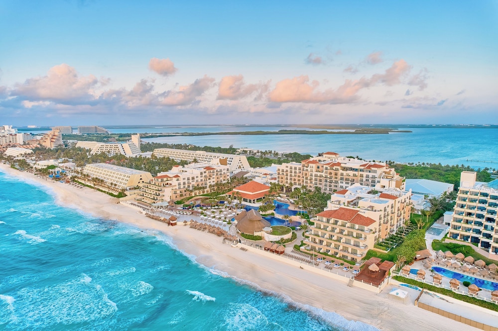 Fiesta Americana Condesa Cancun All Inclusive — Beach in Cancun, Quintana Roo
