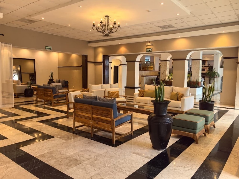 Flamingo Cancun - All Inclusive — Hotel building in Cancun, Quintana Roo