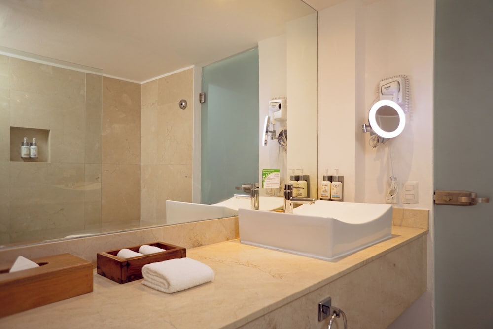 Flamingo Cancun - All Inclusive — Hotel rooms in Cancun, Quintana Roo