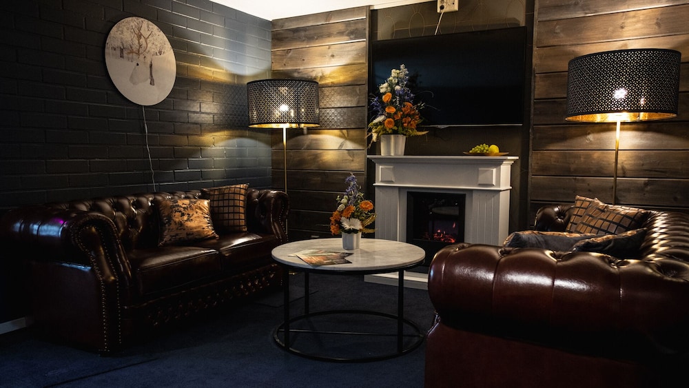 Golden Circle Suites - zdjęcie 2