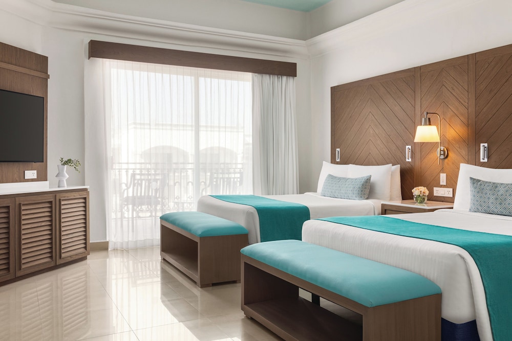 Wyndham Alltra Playa del Carmen Adults Only All Inclusive — Rooms in Playa del Carmen, Quintana Roo