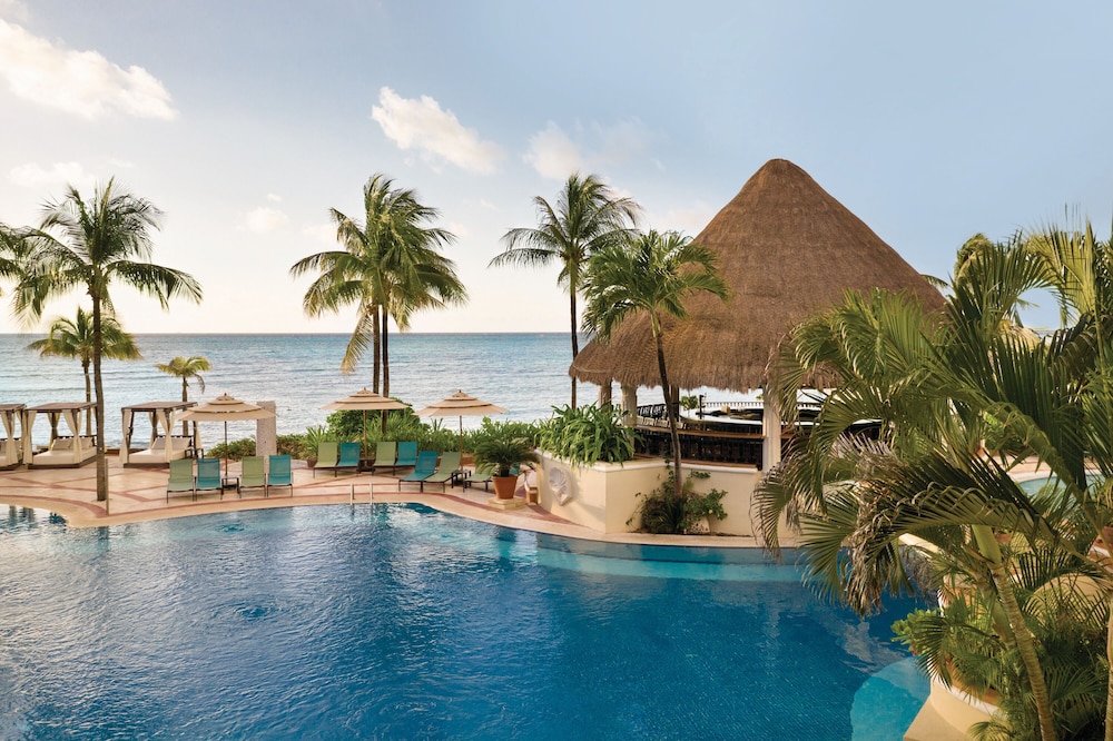 Wyndham Alltra Playa del Carmen Adults Only All Inclusive — Restaurant in Playa del Carmen, Quintana Roo
