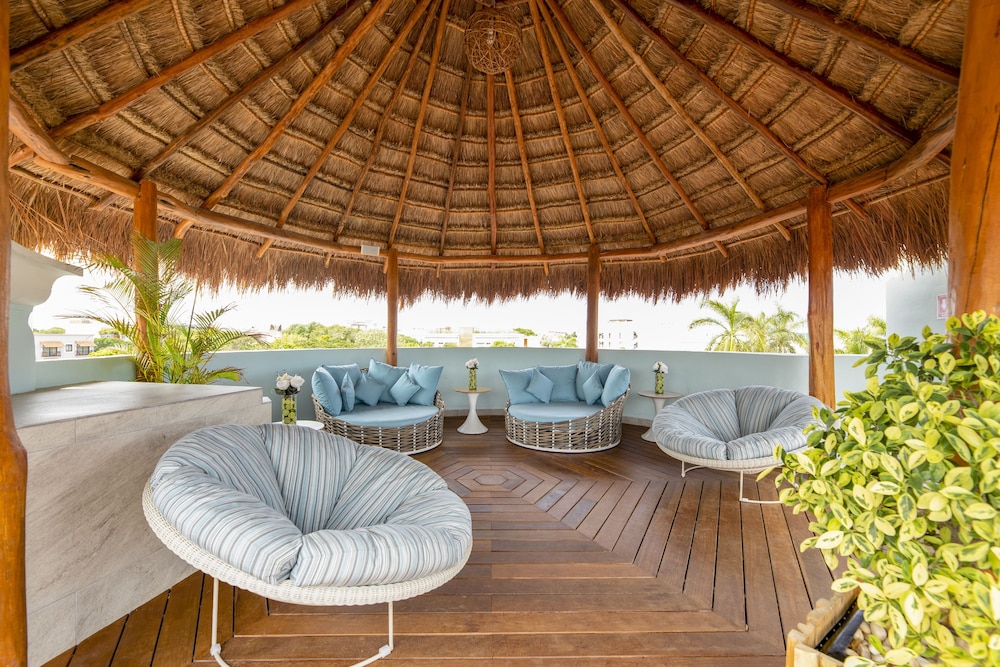 Wyndham Alltra Playa del Carmen Adults Only All Inclusive — Outdoor in Playa del Carmen, Quintana Roo