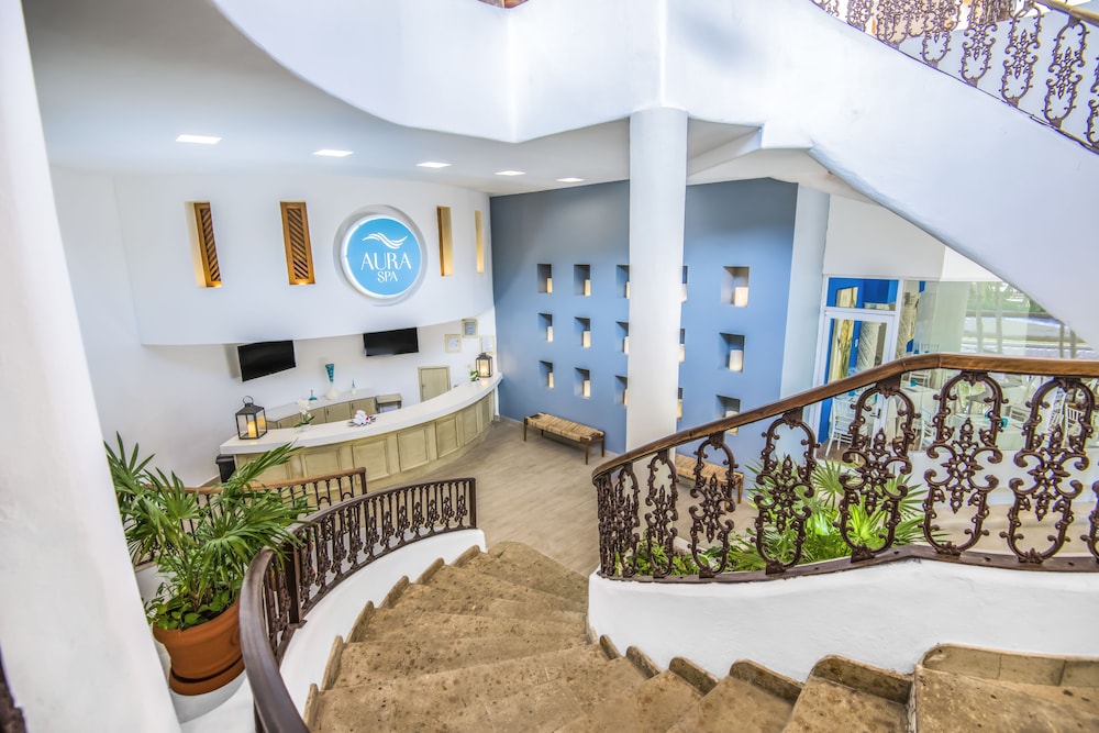 Wyndham Alltra Playa del Carmen Adults Only All Inclusive — Facilities in Playa del Carmen, Quintana Roo