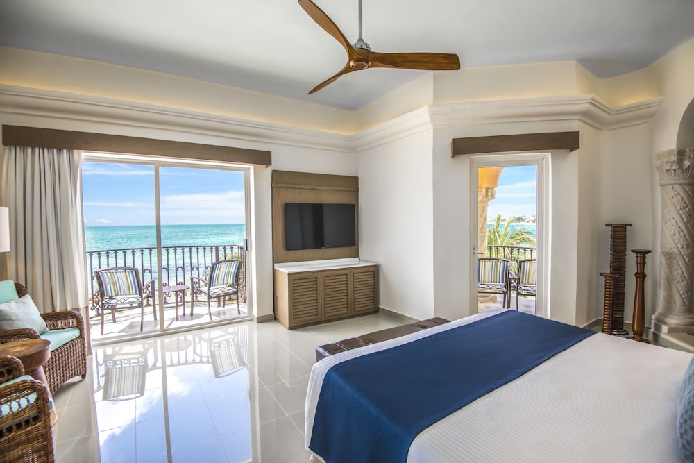 Wyndham Alltra Playa del Carmen Adults Only All Inclusive — Rooms in Playa del Carmen, Quintana Roo