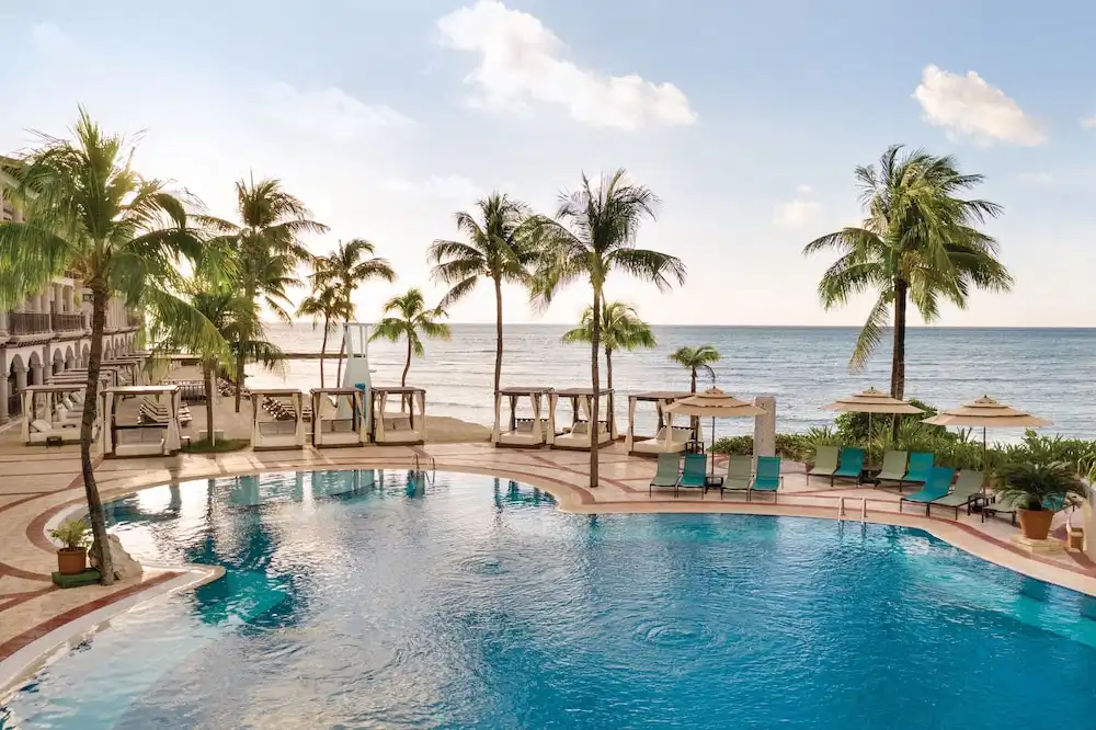 Wyndham Alltra Playa del Carmen Adults Only All Inclusive — Pool in Playa del Carmen, Quintana Roo