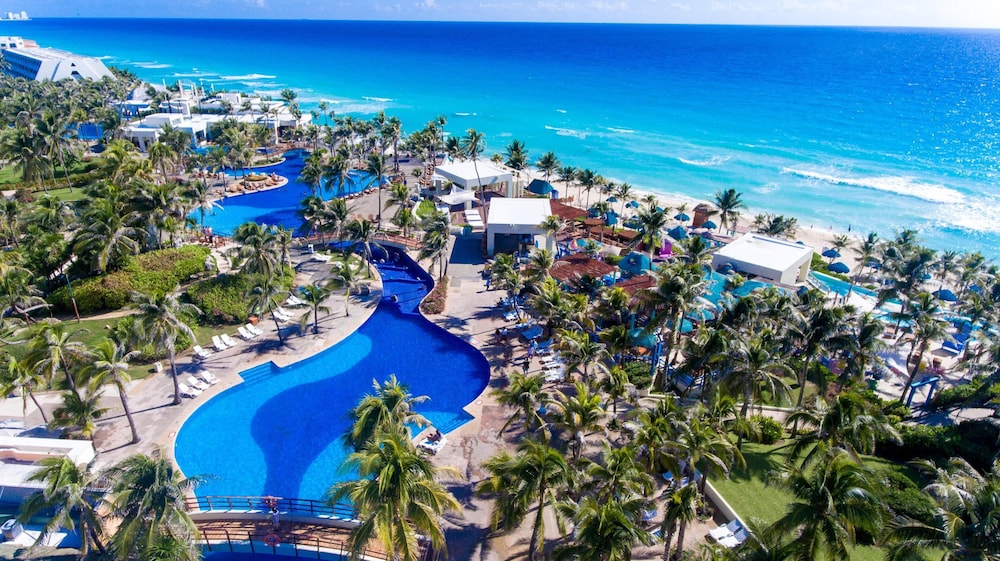 The Grand Oasis Cancun - All Inclusive — Main photo in Cancun, Quintana Roo
