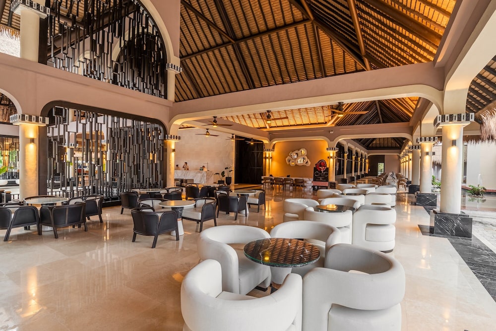Grand Palladium Colonial Resort & Spa All Inclusive — Xetna, Quintana Roo