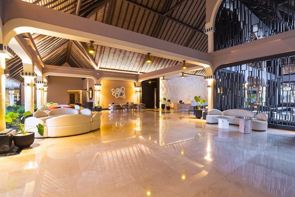 Grand Palladium Colonial Resort & Spa All Inclusive — Xetna, Quintana Roo