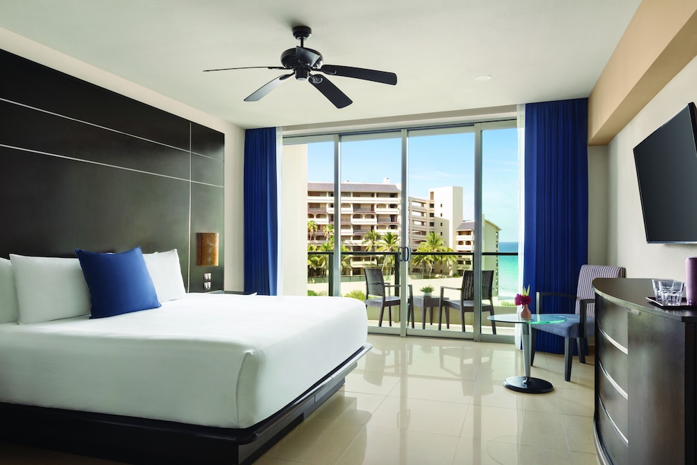 Seadust Cancún Beach Resort  All Inclusive — Hotel rooms in Cancun, Quintana Roo