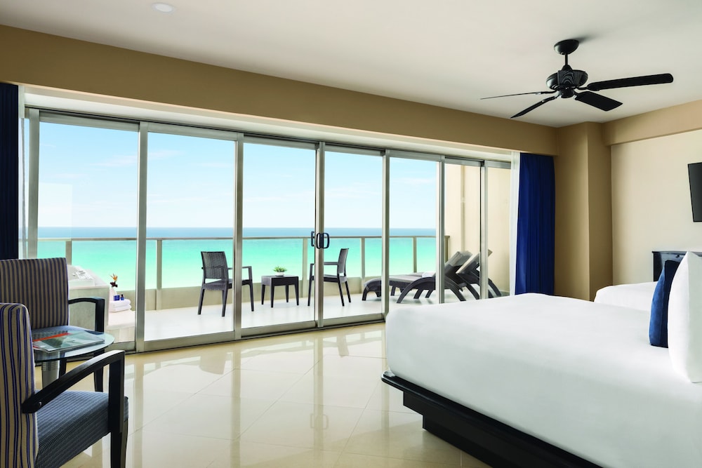 Seadust Cancún Beach Resort  All Inclusive — Hotel rooms in Cancun, Quintana Roo